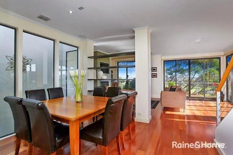 Property photo of 7 Lakeside Place Williamstown VIC 3016