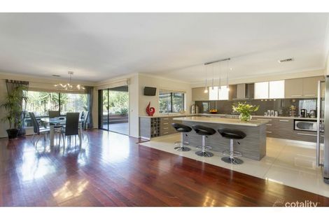 Property photo of 115 Sandhurst Boulevard Sandhurst VIC 3977