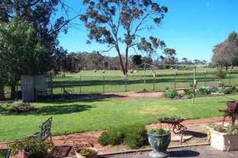 104 White Rd, Narrogin, WA 6312