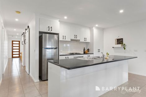 Property photo of 7 Thom Road Lang Lang VIC 3984