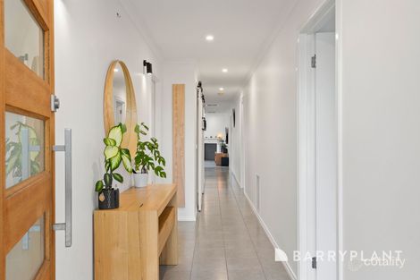 Property photo of 7 Thom Road Lang Lang VIC 3984