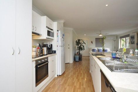 Property photo of 2/16 Jesmond Road Helensvale QLD 4212