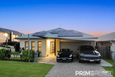 Property photo of 33 Affinity Way South Ripley QLD 4306