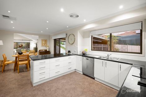 Property photo of 17 Valley View Drive West Albury NSW 2640