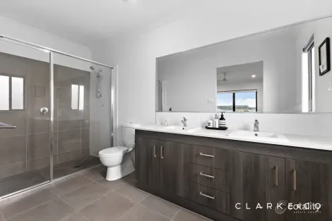 Property photo of 101 Dragonfly Drive Chisholm NSW 2322