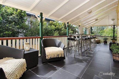 Property photo of 10 Murton Avenue Holland Park QLD 4121