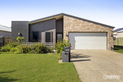 30 Lourdes St, Middle Ridge, QLD 4350