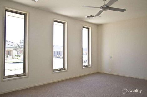 Property photo of 23 Counthan Terrace Doreen VIC 3754