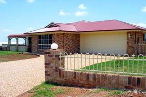 Property photo of 14 Berghofer Drive Highfields QLD 4352