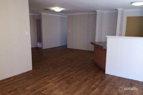 Property photo of 2A Skytown Place Queens Park WA 6107