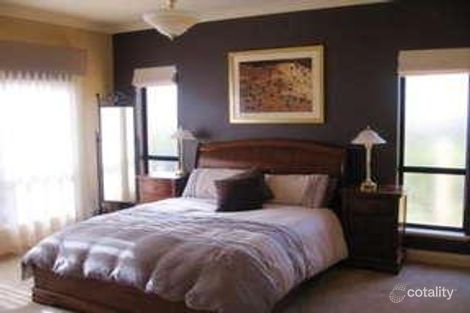 Property photo of 2 Timbertop Court Gulfview Heights SA 5096