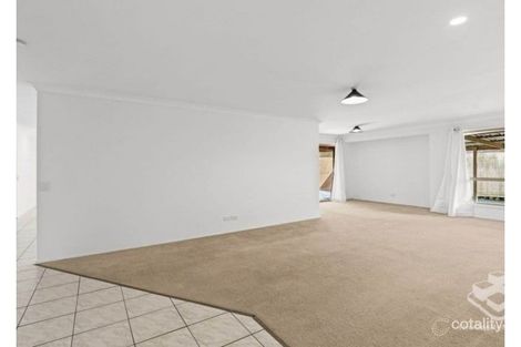 Property photo of 17 Allenby Crescent Windaroo QLD 4207