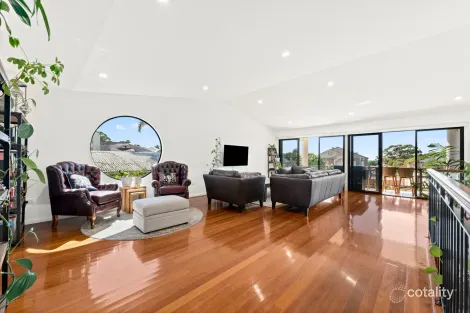 Property photo of 36 Ragamuffin Circuit Shell Cove NSW 2529