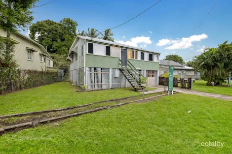 Property photo of 169 Martyn Street Manunda QLD 4870