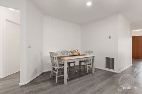 Property photo of 6 Millbank Place Cranbourne VIC 3977