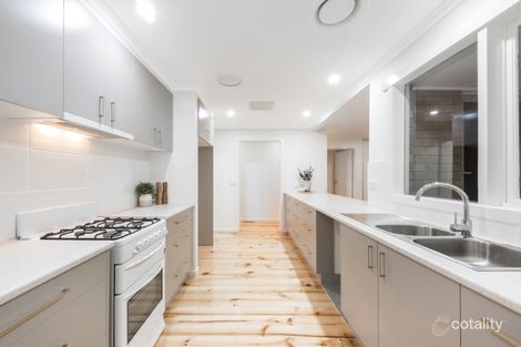 Property photo of 11 Polwarth Crescent Belmont VIC 3216