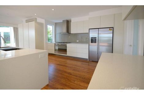 Property photo of 19 Mermaid Quay Noosaville QLD 4566