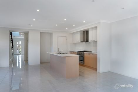 Property photo of 13 Dingo Street Point Cook VIC 3030