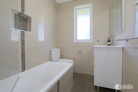 Property photo of 140 Wyndarra Way Koonawarra NSW 2530