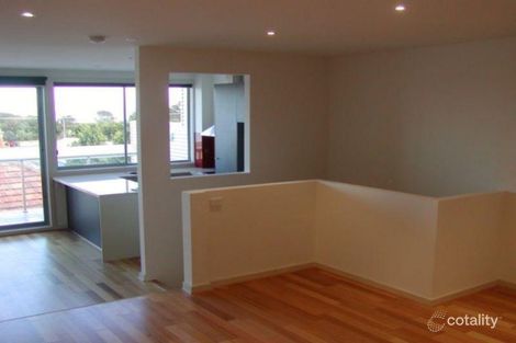 Property photo of 4/7 Centreway Mordialloc VIC 3195