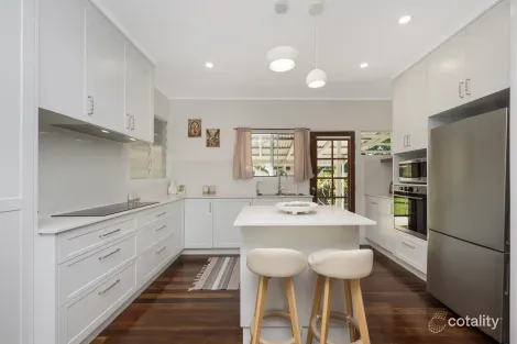 Property photo of 2 Charles Street Gulliver QLD 4812