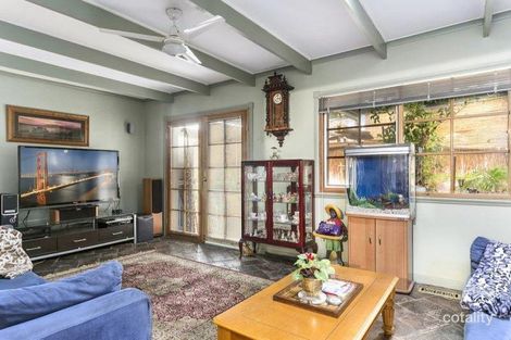 Property photo of 21 Leigh Avenue Kennington VIC 3550
