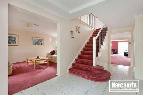 Property photo of 10 Bancroft Avenue Narre Warren South VIC 3805