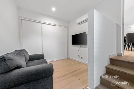 Property photo of 2/60 Wheatley Road McKinnon VIC 3204