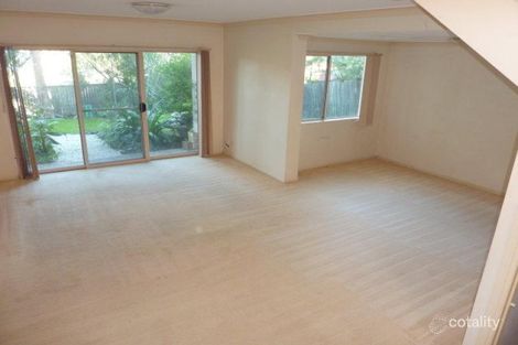 Property photo of 14 Fortuna Place Parkwood QLD 4214