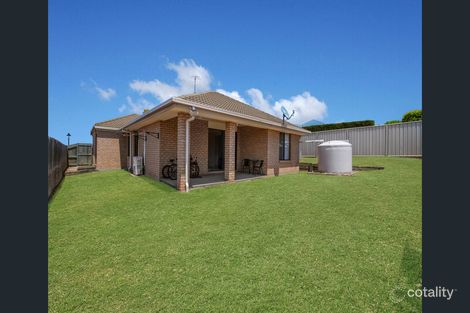 Property photo of 11 Rhiannon Drive Flinders View QLD 4305