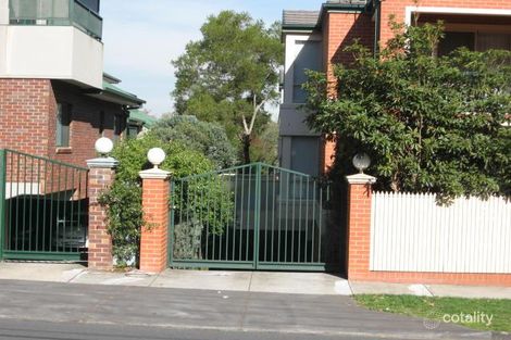 15 Oxford St, Box Hill, VIC 3128