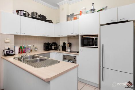 Property photo of 2/28 Belgrave Road Indooroopilly QLD 4068