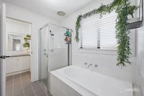 Property photo of 23 Orchard Drive Evanston SA 5116