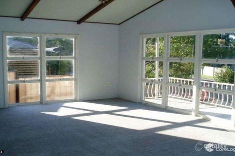 60 Kindra Ave, Southport, QLD 4215