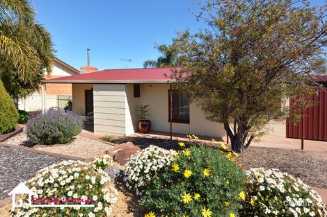 15 Morris Cres, Whyalla Norrie, SA 5608