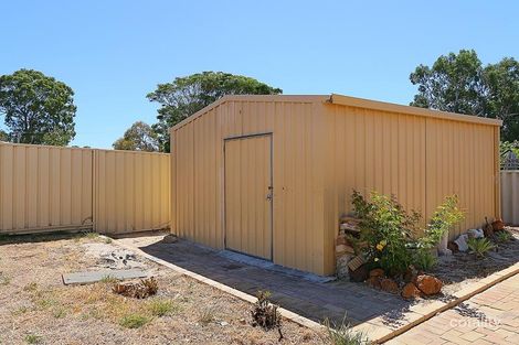 25 Osprey Cir, Ballajura, WA 6066