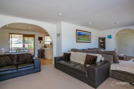 Property photo of 19 Dunstone Drive Rosebud VIC 3939