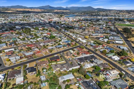 Property photo of 4/3 Quiggins Grove Ulverstone TAS 7315