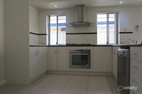 Property photo of 9 Crusader Heights Wandina WA 6530