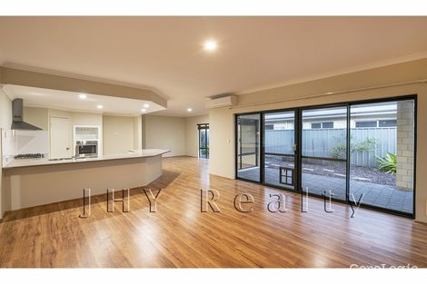 Property photo of 11 Latrobe Place Abbey WA 6280