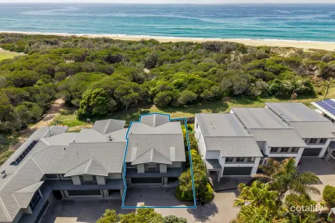 Property photo of 1/2B Surf Circle Tura Beach NSW 2548
