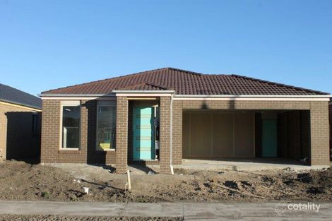 16 Zenith St, Pakenham, VIC 3810