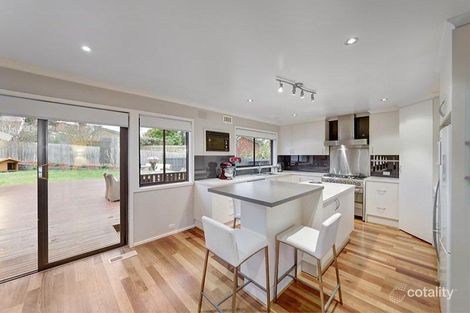 Property photo of 5 Devlin Court Rosanna VIC 3084