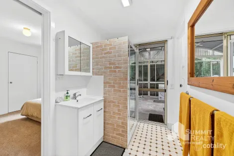 Property photo of 14 Hughlings Place Australind WA 6233