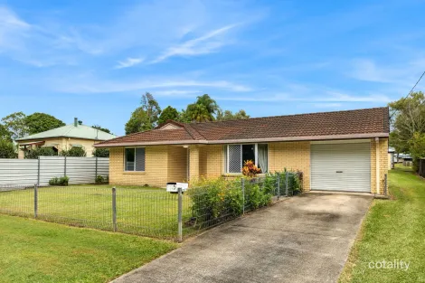 5 Mooloolah St, Landsborough, QLD 4550