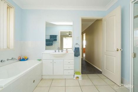 Property photo of 8 Binet Close Thornton NSW 2322