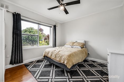 Property photo of 47 Lake Terrace East Mount Gambier SA 5290