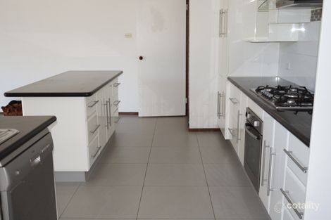 Property photo of 13 Randall Avenue Edithvale VIC 3196