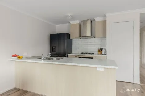 Property photo of 6 Senecio Place Leopold VIC 3224