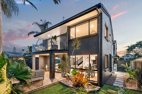 2/9 Teal Ave, Paradise Point, QLD 4216